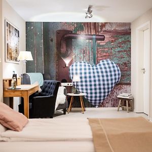 Großes Doppelzimmer